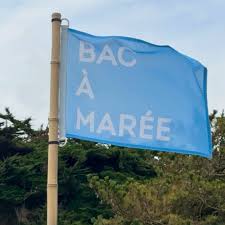 Étude nationale 2025 – Déchets marins et bacs à marée : vers un maillage citoyen France–Outre-mer